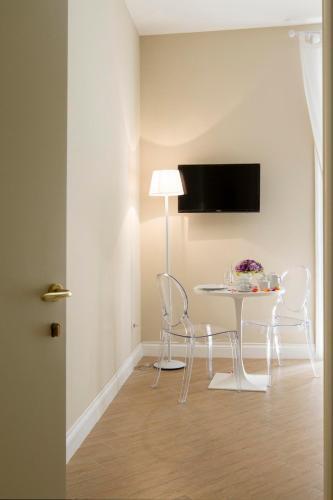 Bed & Breakfast Bed Morelli 49 , Chiaia Napoli